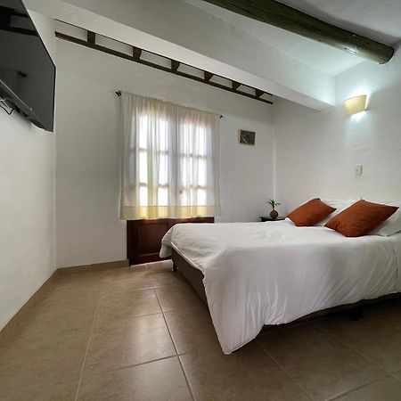 Hotel Verona ビージャ・デ・レイバ エクステリア 写真
